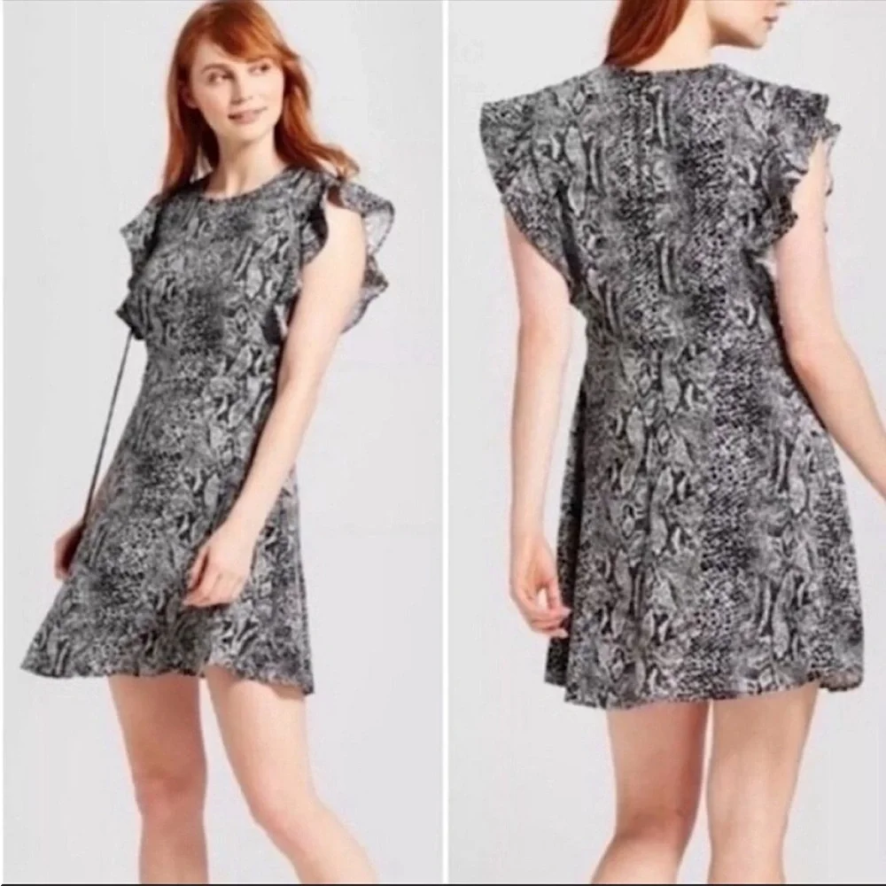 Who What Wear Snakesprint Flutter Dress - Picture 2 of 6